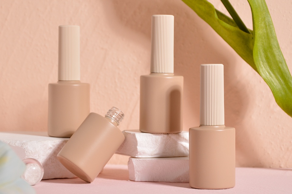 What Are Soft Gel Nail Extensions (Gel-x) And How Do They Differ From Regular Gels? 1 Base Coat