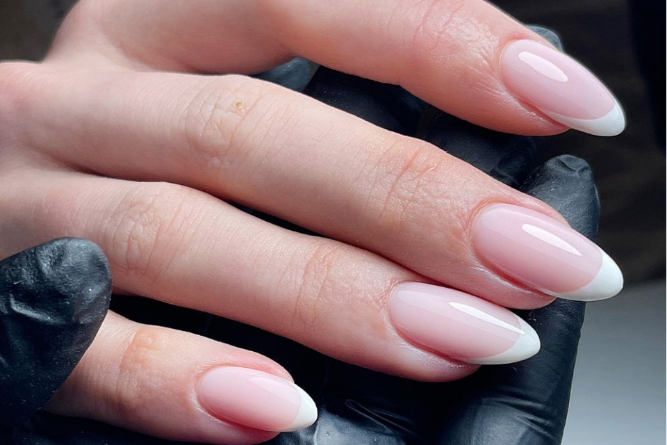 All-In-One Gel Systems: Will 3-In-1 Gel Polishes Change The Game? 1 Builder Gel