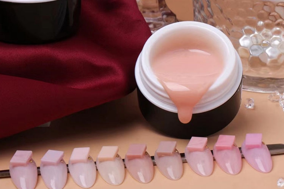 All-In-One Gel Systems: Will 3-In-1 Gel Polishes Change The Game? 3 Builder Gel