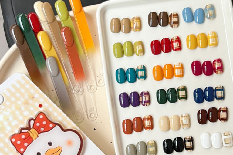 Color Gel Vs. Solid Cream Gel: What’s The Difference? 7 Patting Gel