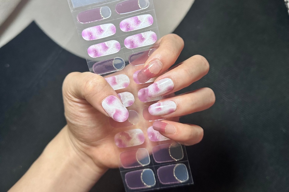 Safety First: Industry Push Towards Low-Allergen, “Safe” Gel Products 2 Sticker Gel